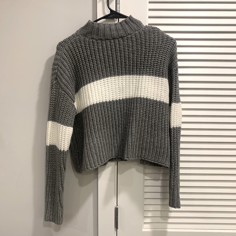 Cropped sweater